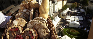 Der Oktober ganz im Zeichen von Südtiroler Brot und Apfelstrudel